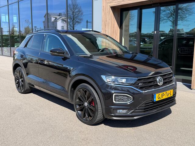 Volkswagen T-Roc 1.5 TSI 150pk DSG 2x R-line | Virtual | Camera | Dode hoek | Adapt. Cruise | Led | Elek. achterklep | Rijklaar incl. garantie