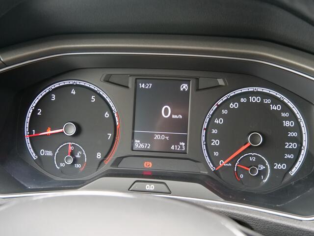 Volkswagen T-Roc 1.0 TSI Style 116 Pk Apple Carplay / PDC / Climate control / Stoelverwarming