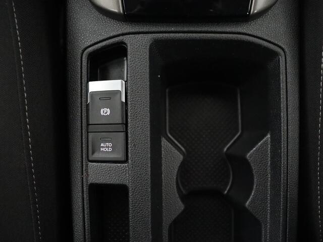 Volkswagen T-Roc 1.0 TSI Style Business | Trekhaak | Camera | Adaptive cruise | Carplay | Navigatie | Side Assist | Climate control | DAB | Parkeerhulp | Bluetooth