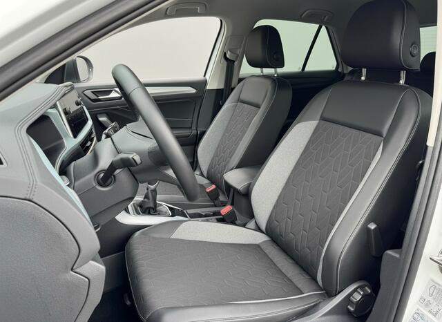 Volkswagen T-Roc TSI 115PK LIFE GOAL EDITION VIRTUAL/NAVI/ACC/STOELVERW. wordt verwacht!