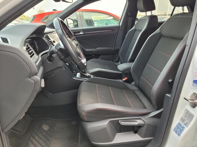 Volkswagen T-Roc 1.5 TSI Sport | Automaat | Digi Dashboard | Navigatie | Camera | Trekhaak