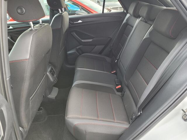 Volkswagen T-Roc 1.5 TSI Sport | Automaat | Digi Dashboard | Navigatie | Camera | Trekhaak