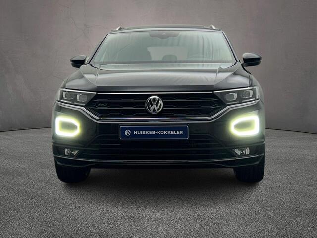 Volkswagen T-Roc Sport Business R 1.5 TSI 150PK DSG Automaat Panoramadak, Stoelverwarming, Achteruitrijcamera, Adaptive cruise control, Virtual cockpit, Navigatie, LED koplampen