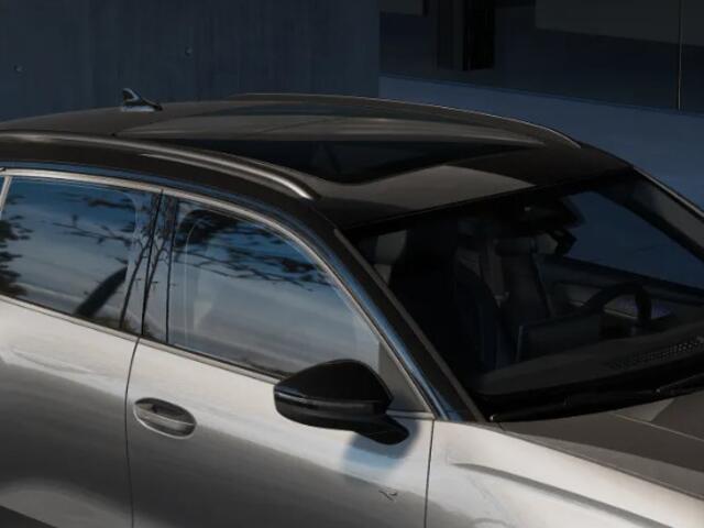 Volkswagen T-Roc R-Line First Edition 1.5 eTSI 150 PK 7 versn. DSG · Assistance Pakket · Black Style Pakket · Panoramaschuif-kanteldak · Sport pakket ·