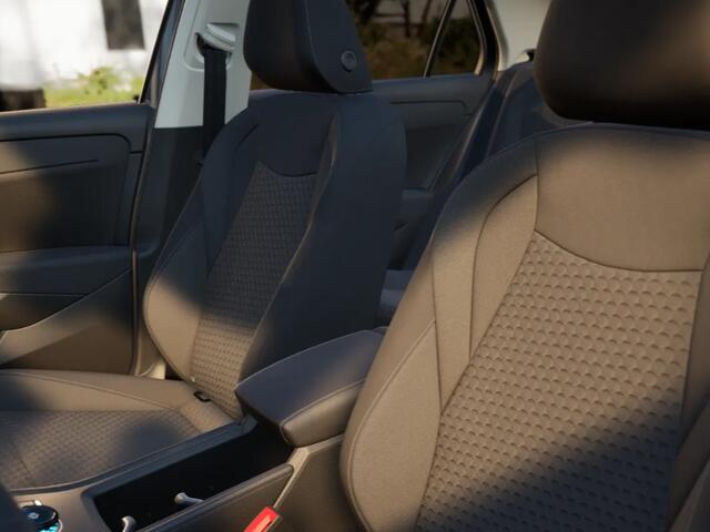 Volkswagen T-Roc Life First Edition 1.5 eTSI 116 PK 7 versn. DSG · Achteruitrijcamera · Comfort pakket · Voorraad OUTLET · Prijs is inclusief inruilpremie ·