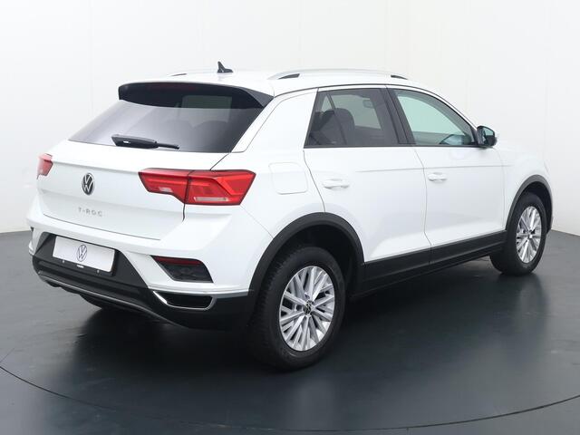 Volkswagen T-Roc 1.0 TSI Style | 110 PK | Climate control | Parkeersensoren | Adaptive cruise control |