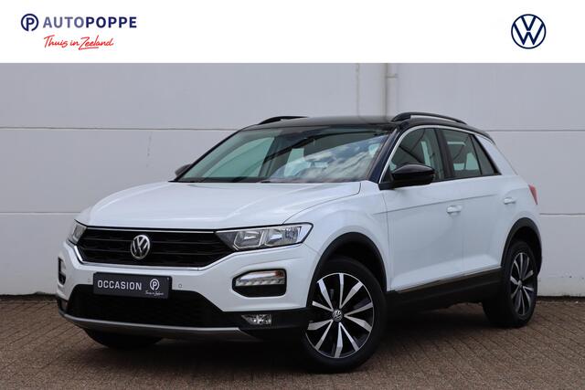 Volkswagen T-Roc 1.0 TSI Sport 115pk | Stoel- en Stuurverwarming | Adaptive | Sensoren