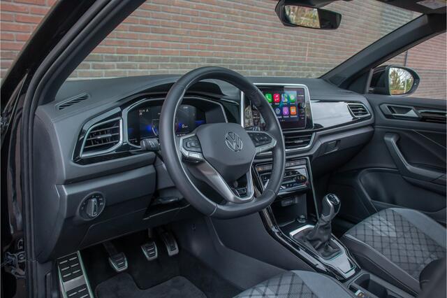 Volkswagen T-Roc 1.0 TSI R-Line, Panoramadak, Matrix LED, Camera, Stoelverwarming, Carplay, Adaptive Cruise, Park Assist.