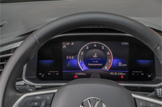 Volkswagen T-Roc 1.0 TSI R-Line, Panoramadak, Matrix LED, Camera, Stoelverwarming, Carplay, Adaptive Cruise, Park Assist.