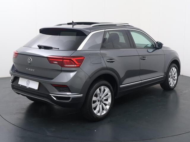 Volkswagen T-Roc 1.5 TSI Sport | 150 PK | Automaat | Panoramadak | Navigatiesysteem |