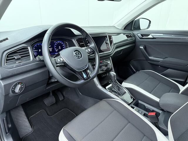 Volkswagen T-Roc 1.5 TSI Sport | 150 PK | Automaat | Panoramadak | Navigatiesysteem |