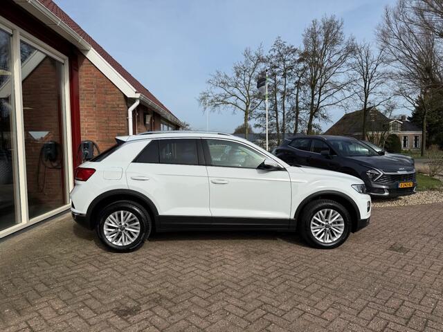 Volkswagen T-Roc 1.5 TSI STYLE BUSINESS AUTOMAAT