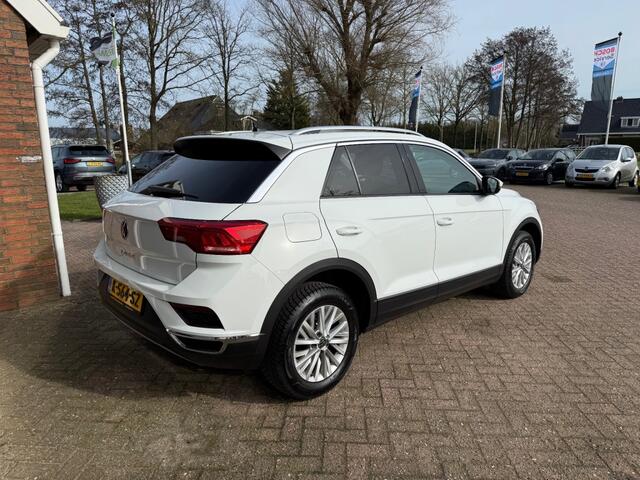 Volkswagen T-Roc 1.5 TSI STYLE BUSINESS AUTOMAAT