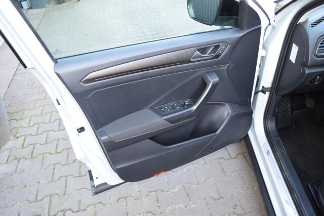 Volkswagen T-Roc 1.5 TSI Sport