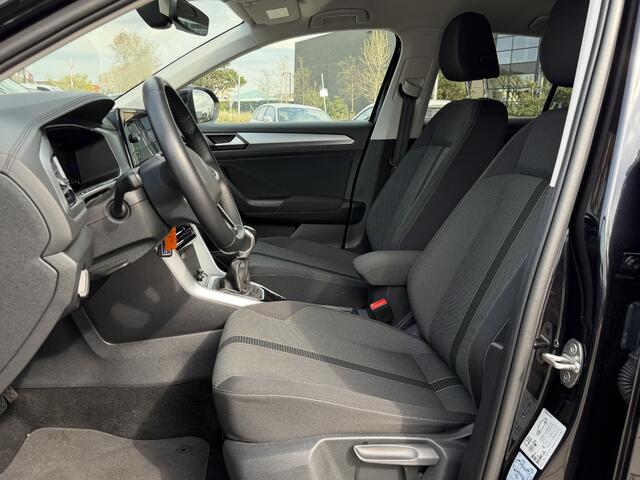 Volkswagen T-Roc 1.0 TSI Life | El.bed. achterklep | PDC voor & achter | App-Navi