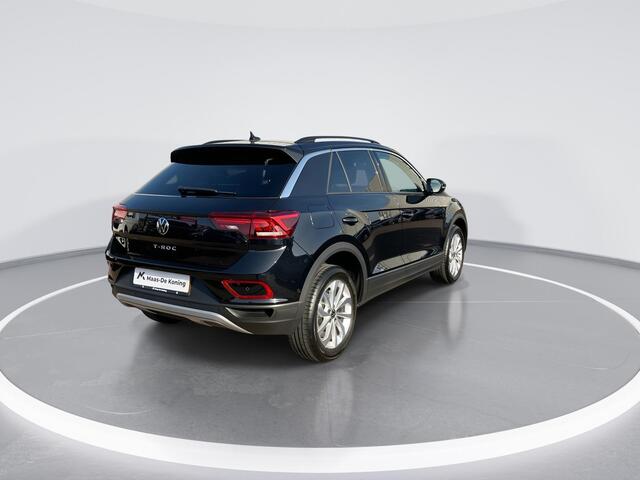 Volkswagen T-Roc 1.0 TSI 115 PK Life Edition · Apple/Android · Camera + Parkeersensoren · LED · Garantie t/m 27-06-2028 of 100000km