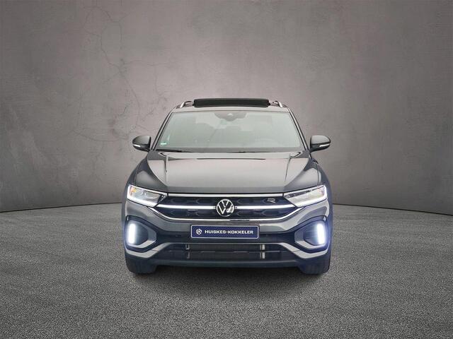 Volkswagen T-Roc R-Line Business 1.5 TSI 150pk DSG Automaat Panoramadak, Adaptive cruise control, Elektrische achterklep, LED matrix koplampen, Achteruitrijcamera, Navigatie