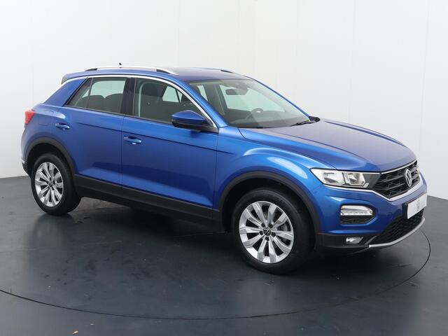 Volkswagen T-Roc 1.0 TSI Style | 110 PK | Climate control | Navigatiesysteem | Adaptive cruise control | navigatiesysteem |