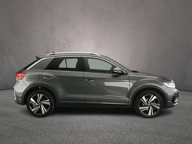 Volkswagen T-Roc R-Line 1.5 TSI 150pk DSG Automaat Trekhaak, Adaptive cruise control, Elektrische achterklep, Achteruitrijcamera, LED koplampen, Stoelverwarming