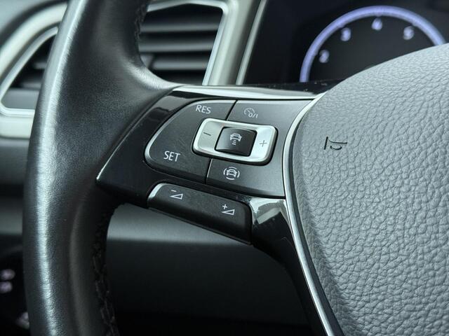 Volkswagen T-Roc 1.0 TSI Style | 110 PK | Adaptive cruise control | Parkeersensoren | Apple Carplay/Android Auto |