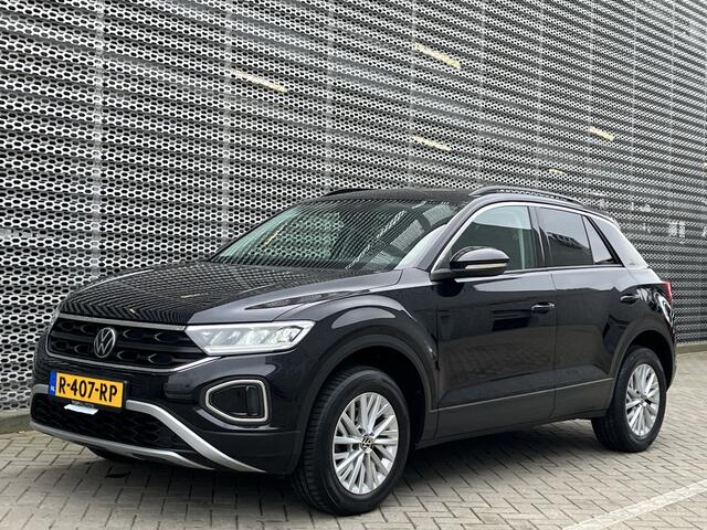 Volkswagen T-Roc 1.5 TSI 150PK Life Business / Digitale Cockpit Pro / Parkeersensoren V+A / LED / Keyless Entry / App-Connect / Navigatie **