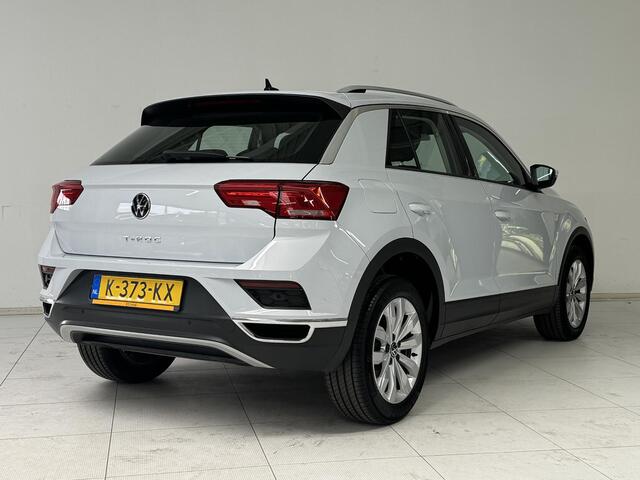 Volkswagen T-Roc 1.0 TSI Style Business | Navigatie | PDC | Cruise Control Adaptief |