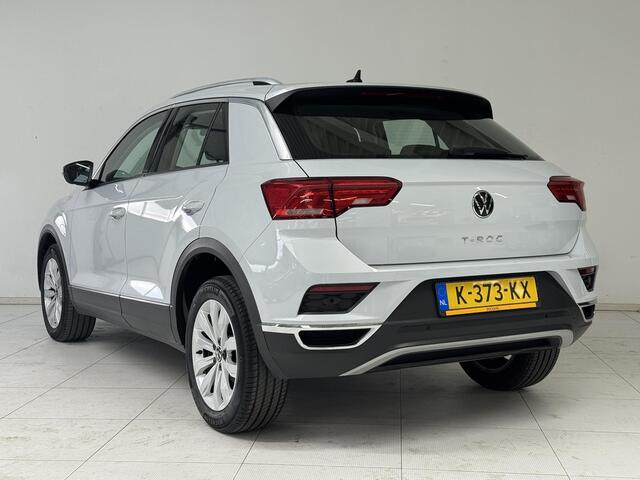 Volkswagen T-Roc 1.0 TSI Style Business | Navigatie | PDC | Cruise Control Adaptief |