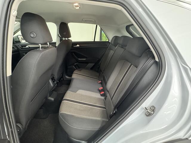 Volkswagen T-Roc 1.0 TSI Style Business | Navigatie | PDC | Cruise Control Adaptief |