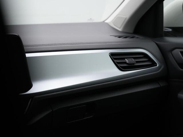 Volkswagen T-Roc 1.0 TSI 110 pk Life | Achteruitrijcamera | Adaptive Cruise | Digital Cockpit Pro