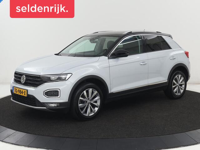 Volkswagen T-Roc 1.0 TSI Style | Stoelverwarming | Camera | Carplay | Adaptive cruise | Navigatie | Full LED | Climate control | DAB | Bluetooth | Parkeerhulp | Getint glas