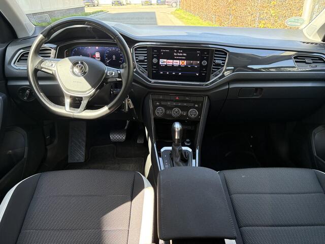 Volkswagen T-Roc 1.5 TSI Sport / AUTOMAAT / NAVI / CRUISE / 32dkm! NAP! / CARPLAY