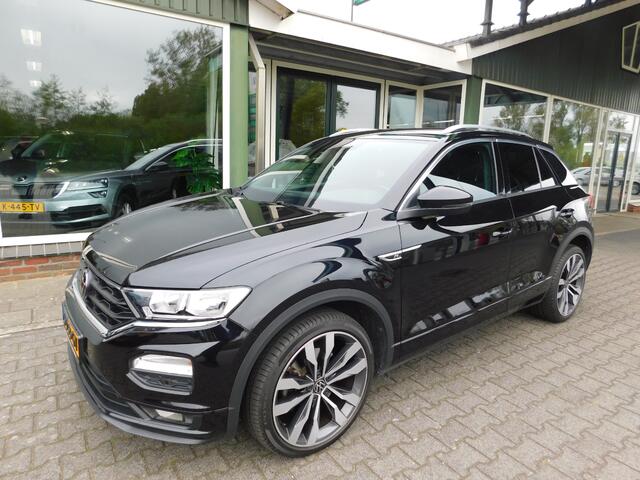 Volkswagen T-Roc 1.5TSI 150PK R-LINE! All-in Prijs! Trekhaak!