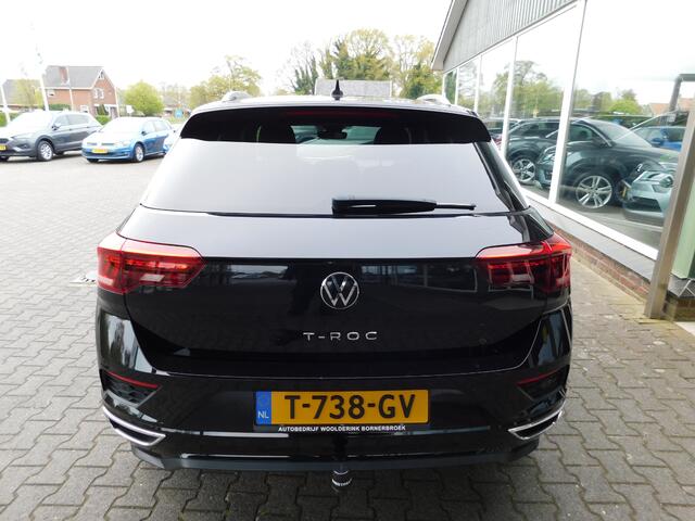 Volkswagen T-Roc 1.5TSI 150PK R-LINE! All-in Prijs! Trekhaak!