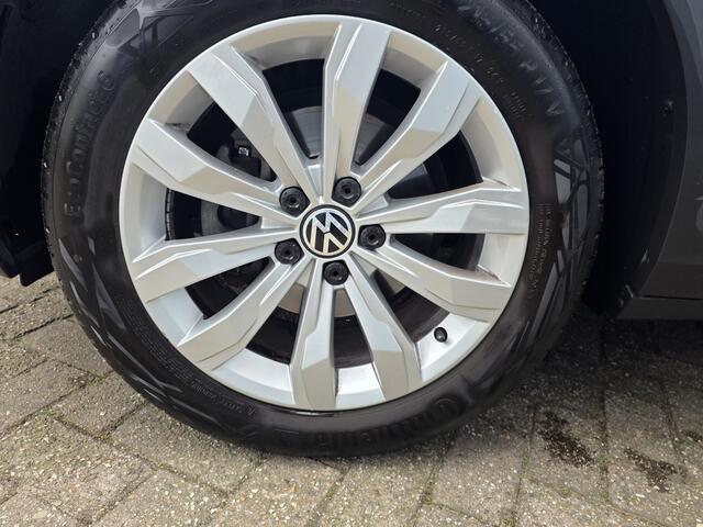 Volkswagen T-Roc NAVI TEL DAB LM PDC CAMERA 1.0 TSI