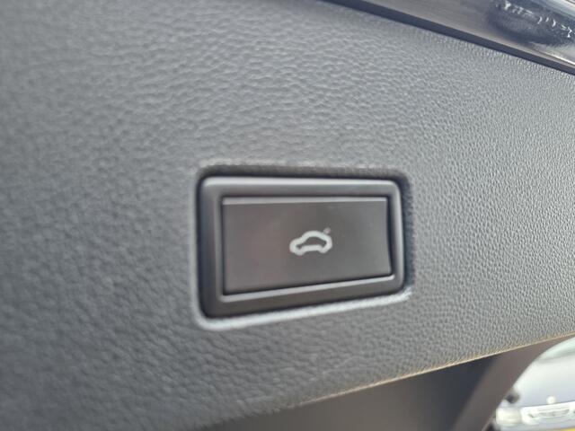 Volkswagen T-Roc NAVI TEL DAB LM PDC CAMERA 1.0 TSI