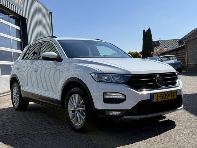 Volkswagen T-Roc 1.0 TSI Style | TREKHAAK | CAMERA | CARPLAY | STOEL/STUUR VERW. |
