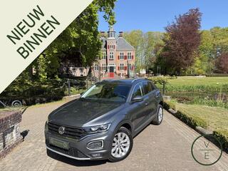 volkswagen-t-roc-1.5-tsi-sport-150p