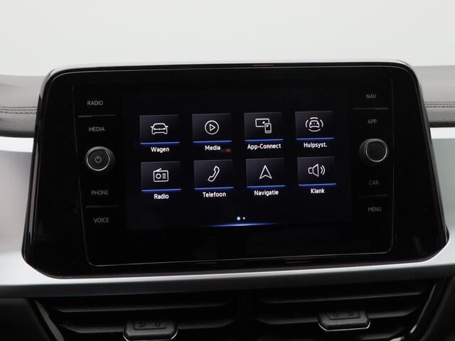 Volkswagen T-Roc 1.0 TS 110 Pk Life Edition | Trekhaak | Camera | Adaptive Cruise | Airco | Carplay | 17 Inch | 59.639 Km !!