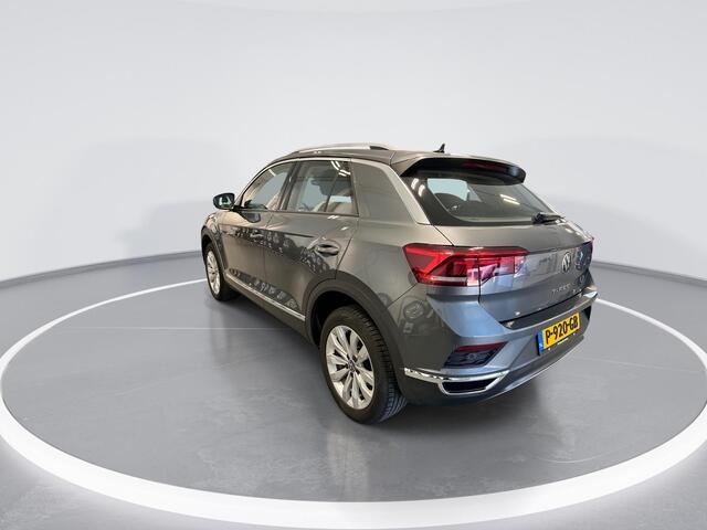 Volkswagen T-Roc 1.5 TSI 150pk DSG Sport · Camera · Afneembare Trekhaak · Dodehoeksensor · Keyless · Elek. Achterklep · Stuur- & Stoelverwarming · ACC ·