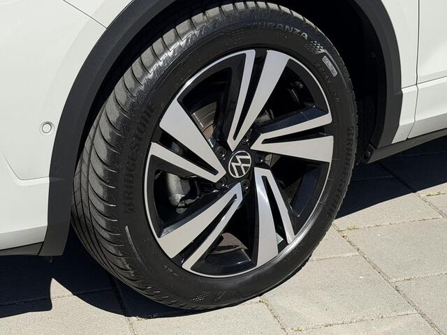 Volkswagen T-Roc 1.5 TSI R-Line Edition AUTOMAAT | Camera | Stoelverw. | El.klep | Blindspot