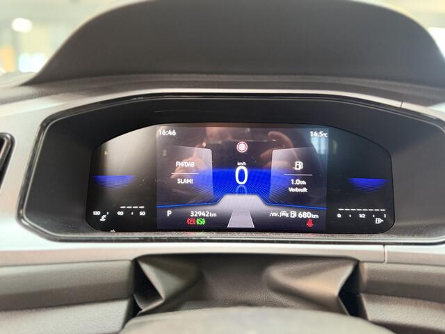 Volkswagen T-Roc 1.5 TSI Life Edition | AUTOMAAT | Adapt. Cruise | Clima | Camera | LED | Apple carplay // Android auto | Fabrieksgarantie t/m 03-2029 |