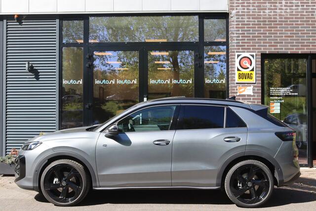 Volkswagen T-Roc 1.5 eTsi R-Line Black Style Pano/IQ.Light/Keyless/Camera/ACC/Elek. klep/20"/Trekhaak wegkl.