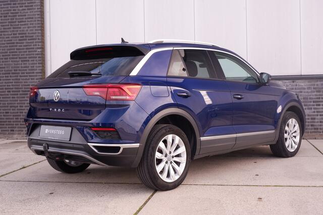Volkswagen T-Roc 1.5 TSI Sport LED | Trekhaak | Carplay | Camera | Virtual Cockpit | PDC