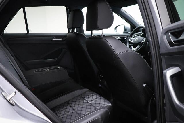 Volkswagen T-Roc 1.5 TSI R-Line Edition | IQ LIGHT | STUURVERWARMING | DRAADLOZE LADER | CAMERA | 18"