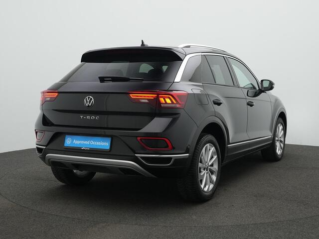Volkswagen T-Roc 1.5 TSI 150 pk DSG Style | Trekhaak | Stoelverwarming | Navigatie | Massage