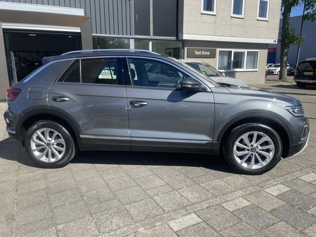 Volkswagen T-Roc 1.5 TSI Style Trekhaak*RIJKLAARPRIJS*