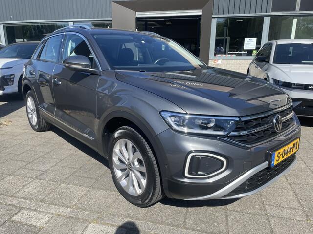 Volkswagen T-Roc 1.5 TSI Style Trekhaak*RIJKLAARPRIJS*