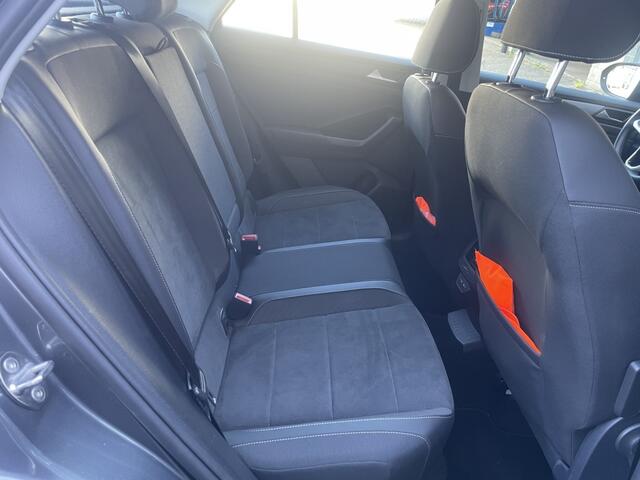 Volkswagen T-Roc 1.5 TSI Style Trekhaak*RIJKLAARPRIJS*