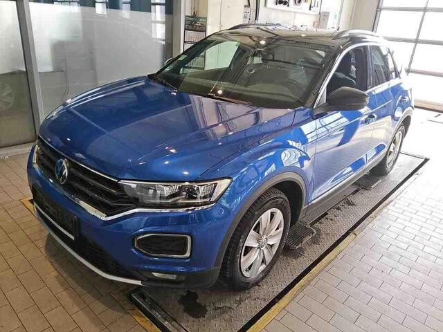 Volkswagen T-Roc 1.5 TSI Sport Panoramadak|Carplay/Android|Matrix LED IQ Light| Virtual| Camera| Trekhaak