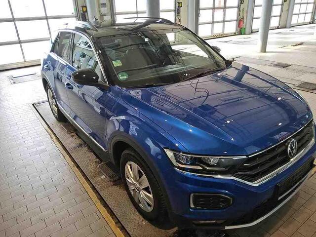 Volkswagen T-Roc 1.5 TSI Sport Panoramadak|Carplay/Android|Matrix LED IQ Light| Virtual| Camera| Trekhaak